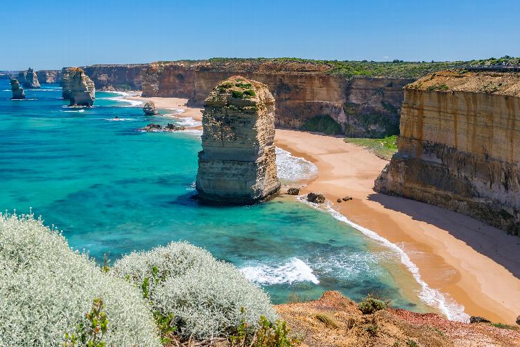 Australia, New Zealand, and the Pacific Islands: These are some of the most idyllic destinations in the world. Find out how to get the most out of your Antipodean trips here.